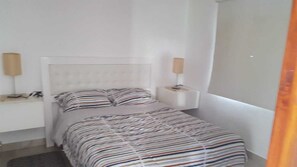 2 bedrooms, WiFi, bed sheets