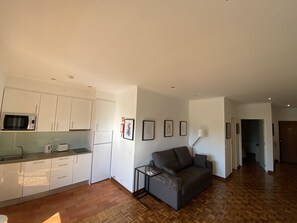 TV, DVD player, stereo