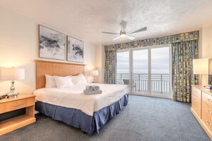 2 bedrooms, iron/ironing board, WiFi - Beachfront Bliss at Ocean Walk Resort! (Daytona Beach)