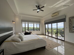 3 bedrooms, free WiFi, bed sheets - Villa Blanca: privacy, luxury, and disconnection. Just 2 minutes from the beach! (Esterillos Este)