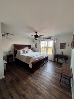 3 habitaciones, tabla de planchar con plancha y wifi gratis