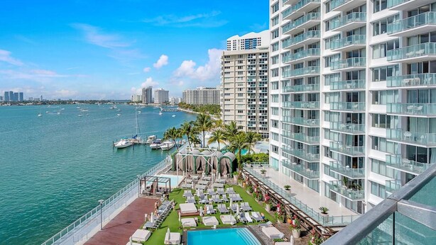 Unclassified image, 1 of 56, button - South Beach Bay View Suite - 2 Bedroom 2 Bath + Private Balcony, Pool, Spa & Gym (Miami Beach)