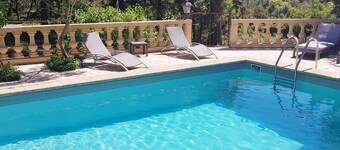 LOCATION PROVENCE 5 PERS PISCINE TENNIS PÉTANQUE - Le Domaine d’Alèzen