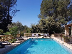 Piscine extérieure