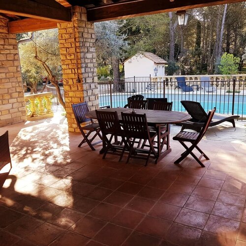 PROVENCE RENTAL 5 PERS SWIMMING POOL TENNIS PÉTANQUE - Le Domaine d'Alèzen