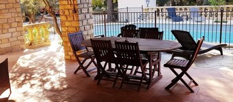 PROVENCE RENTAL 5 PERS SWIMMING POOL TENNIS PÉTANQUE - Le Domaine d'Alèzen