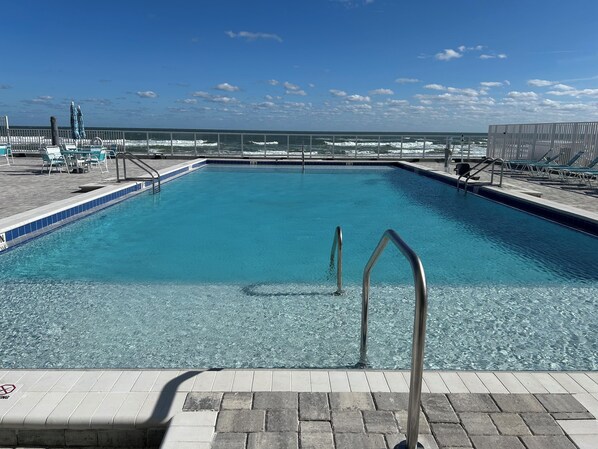 Outdoor pool, a heated pool