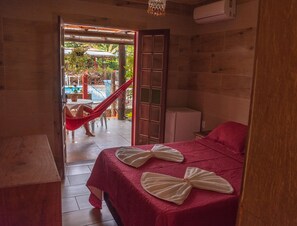 Minibar, decoración personalizada y muebles diferentes 