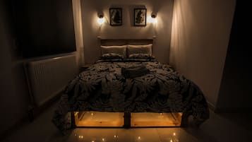 Deluxe Apartment | 1 bedroom, Egyptian cotton sheets, premium bedding, down duvets