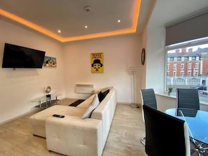 Living area - Apartment 4 · Princess Theatre Beach Side Town Centre Apartment (Blackpool)
