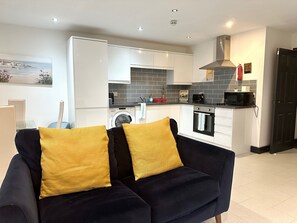 Living area - Persian 3 · Persian Suite Winter Gardens 2Bed Apartment (Blackpool)