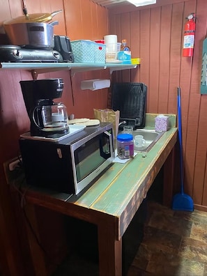 Fridge, microwave
