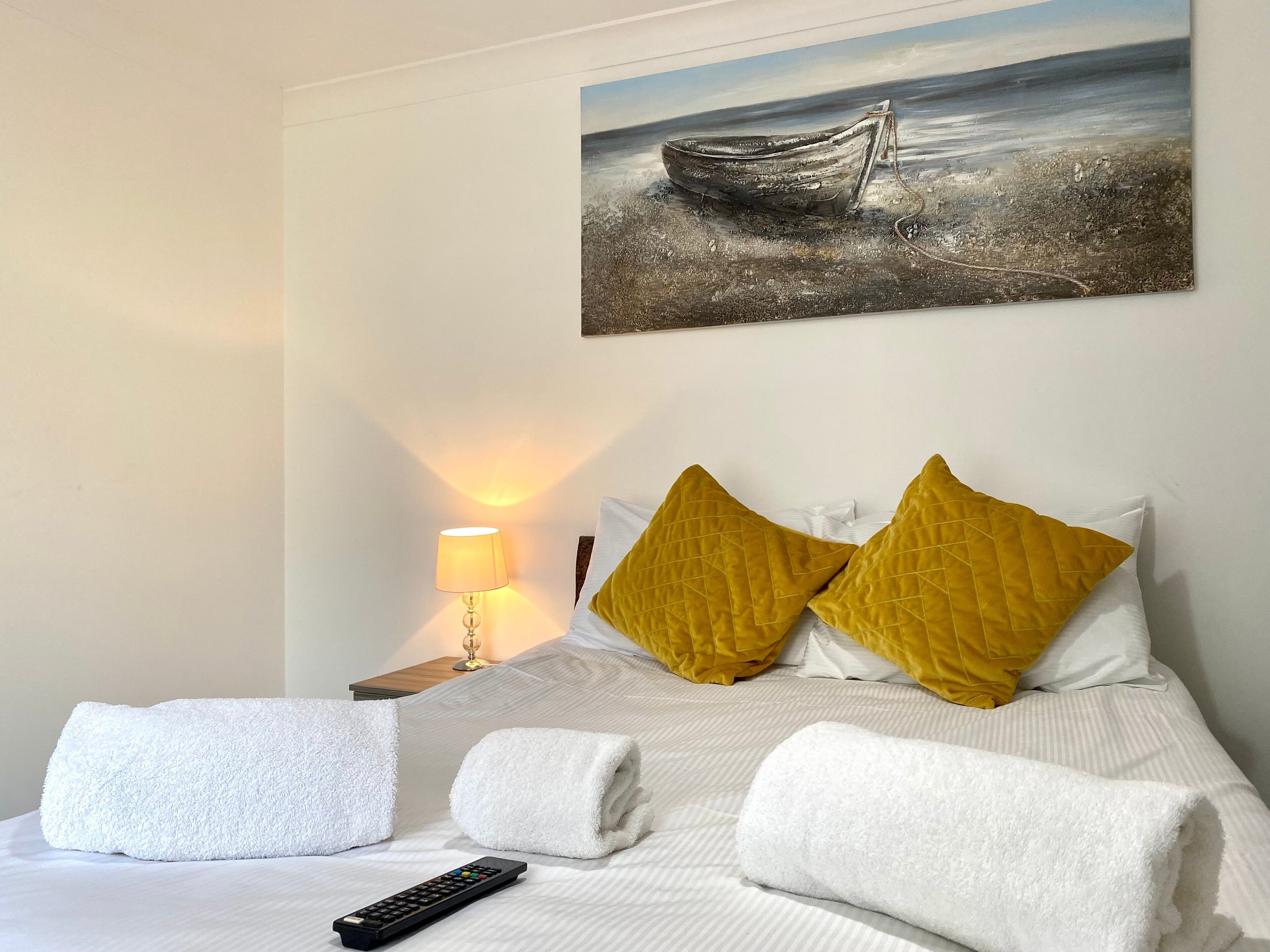 2 bedrooms