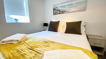 2 bedrooms