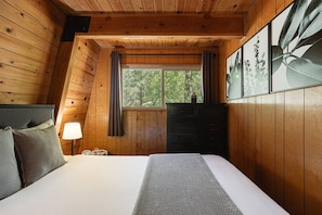 Desk, iron/ironing board, travel crib, WiFi