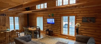 Log cabin secluded on 80 acres