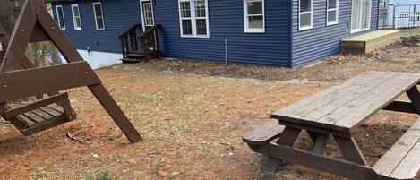 تناول الطعام بالخارج