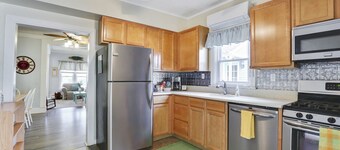 NO SENIOR WEEK RENTALS WE DO NOT RENT TO UNDER THE AGE OF 25