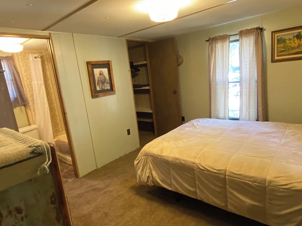 1 多间卧室、WiFi