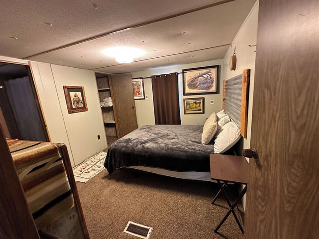 1 多间卧室、WiFi