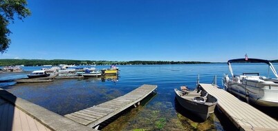 Lakefront Cottage with Stunning Views. Boat available to rent with cottage!