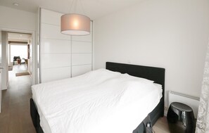 2 bedrooms, free WiFi, bed sheets - Residentie Royal Palace (Oostende)
