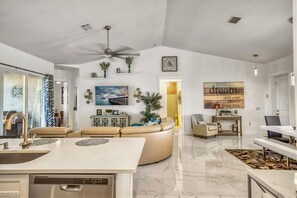 Smart TV, books, stereo