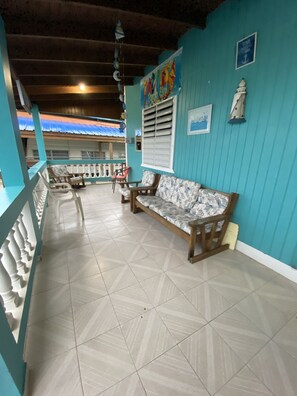 Property grounds - Holiday villas  (Combate)