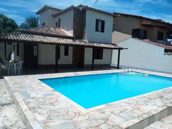 Alberca al aire libre 