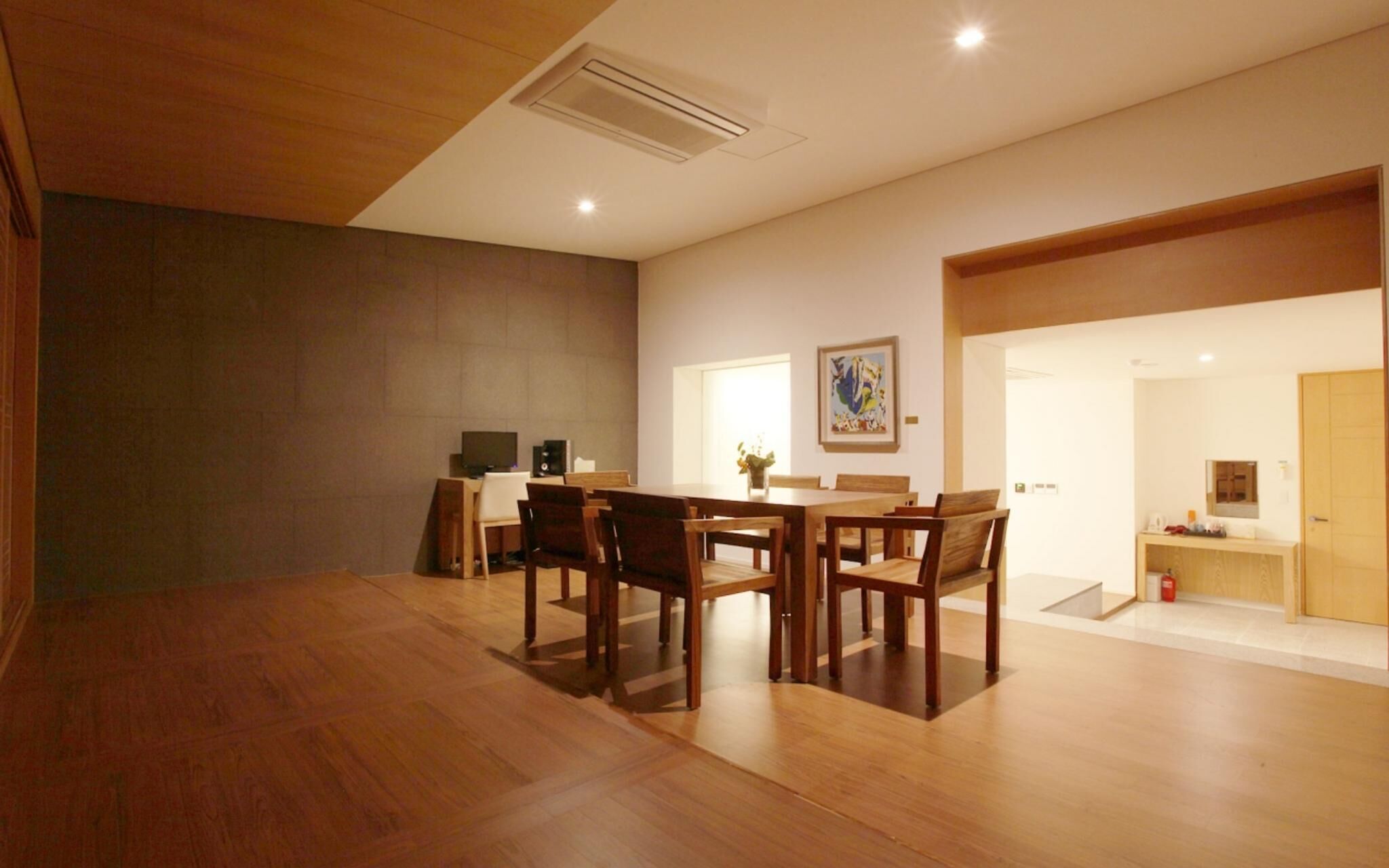 Foto - Seocho Yuwon Hotel Nambu Terminal
