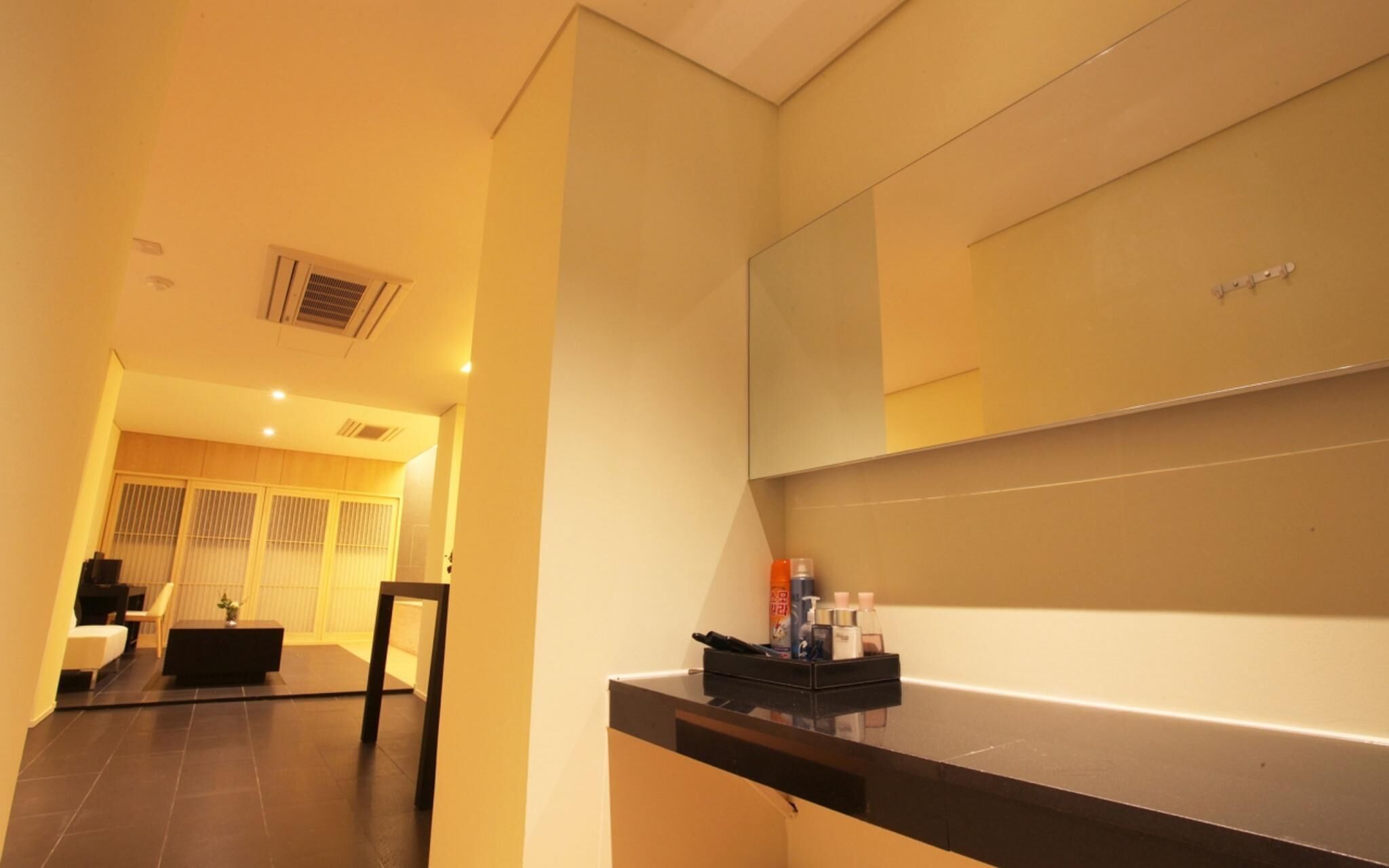 Foto - Seocho Yuwon Hotel Nambu Terminal