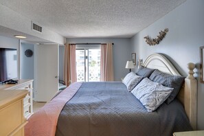 2 bedrooms, WiFi, bed sheets, wheelchair access - El Matador Unit 442, Gulfview special rate in May due to cancellation (Fort Walton Beach)