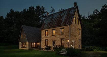 Brisbane House: Restored Historic Stone House in the Country