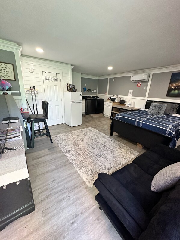 1 chambre, bureau, fer et planche à repasser, Wi-Fi gratuit