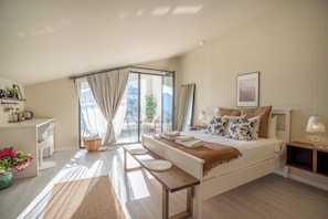 Superior Double Room, Sea View | Egyptian cotton sheets, premium bedding, minibar, in-room safe - Payava Hotel by True Blue (Kas)