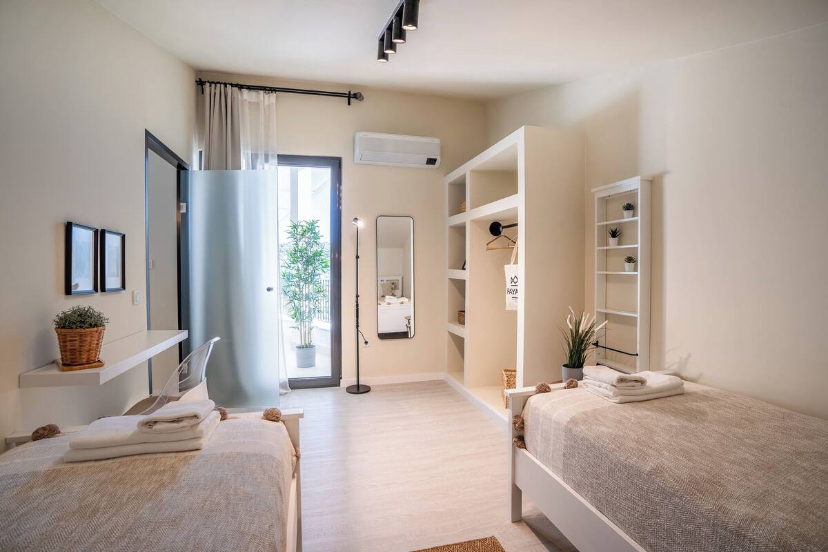 presidential penthouse, sea view | 1 bedroom, egyptian cotton sheets, premium bedding, minibar