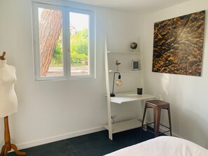 1 Schlafzimmer, Schreibtisch, Bügeleisen/Bügelbrett, WLAN