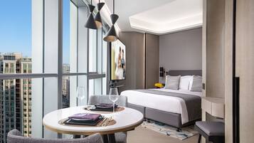 Studio Executive | 1 bedroom, in-room safe, desk, blackout drapes