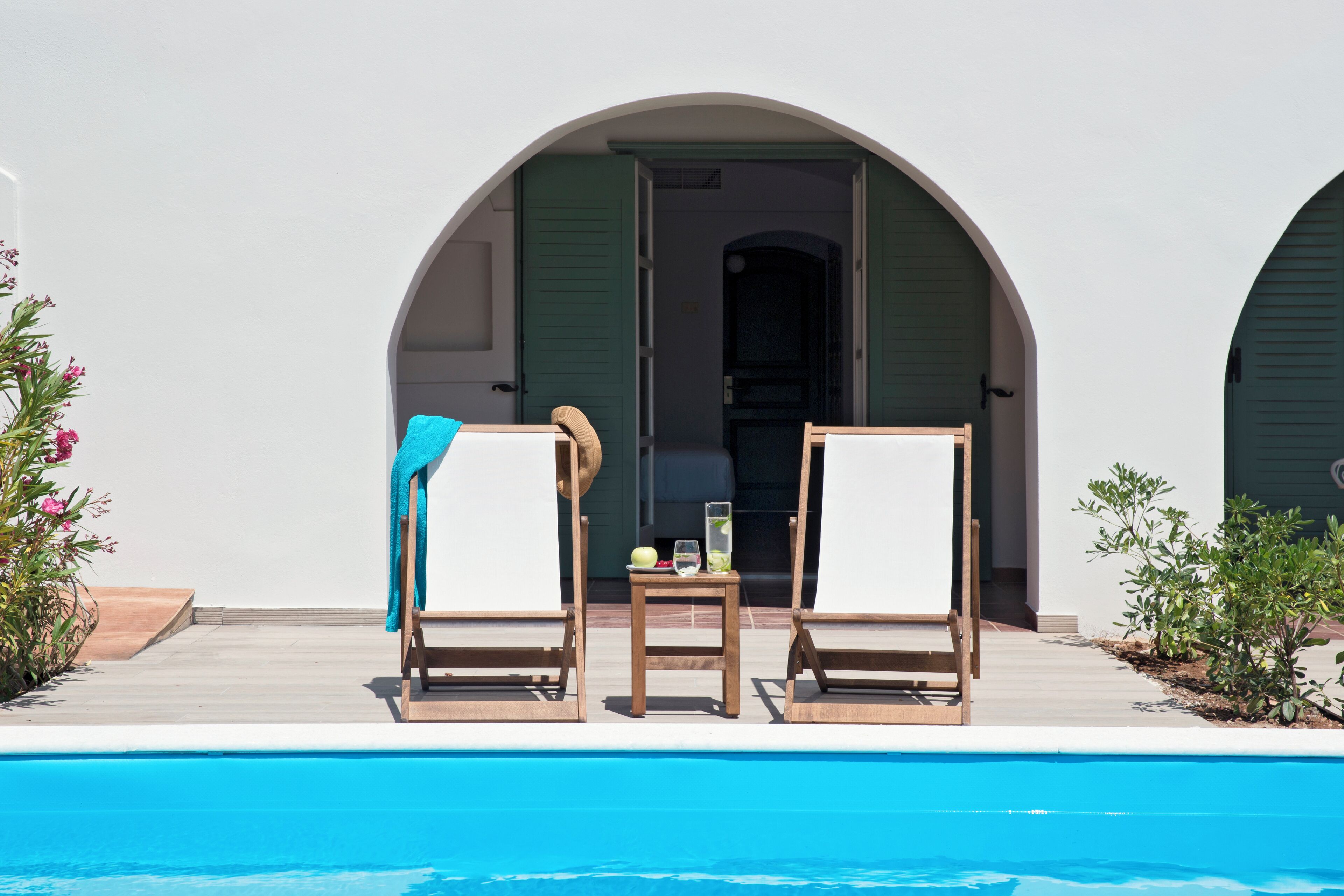 Prestige Bungalow Garden View Sharing Pool | 防过敏的被褥、客房内保险箱、办公桌、遮光窗帘