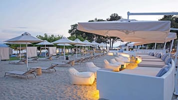Private beach nearby, sun-loungers, beach umbrellas