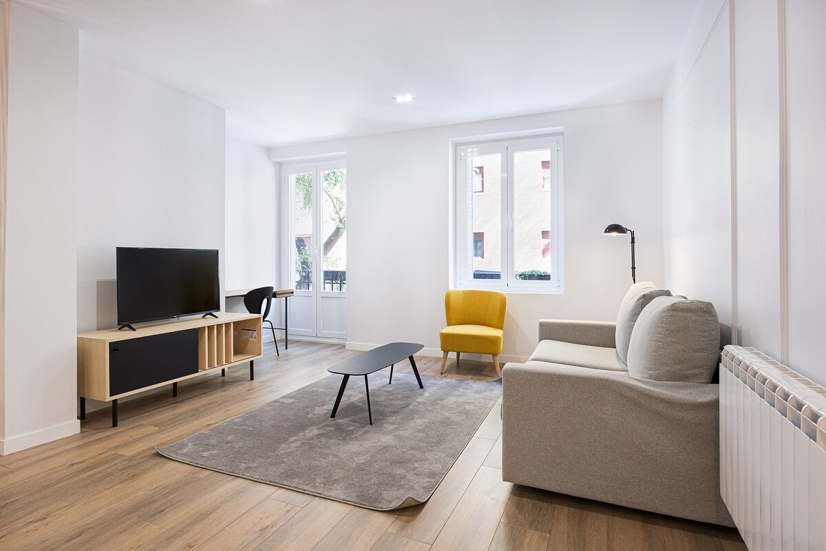 Apartment two bedrooms two badrooms CAPACITY 4