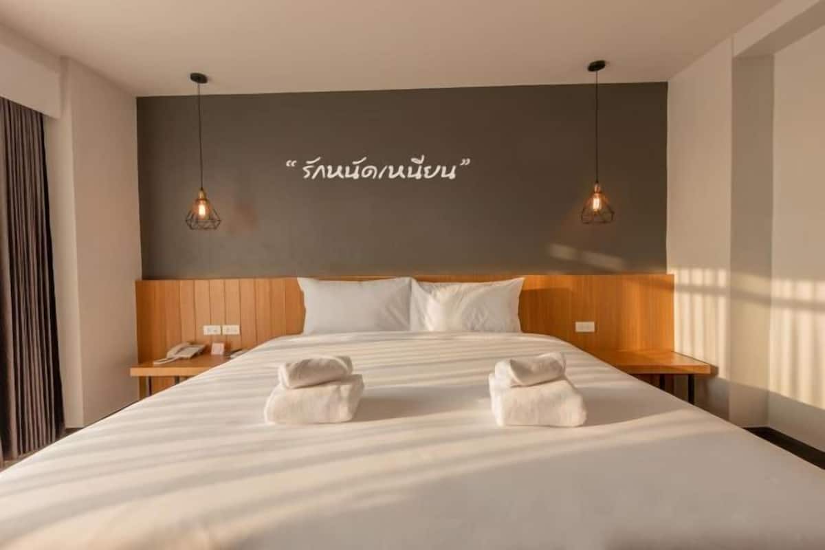 In-room safe, blackout drapes, free WiFi, bed sheets