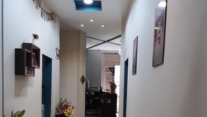 شرفة/رواق