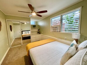 2 bedrooms, desk, free WiFi, bed sheets