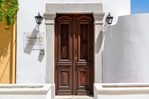 Entrada de la propiedad