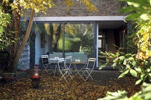 Apartment | Exterior - 3 bed Apartment With Garden in Zone one se1 (London)