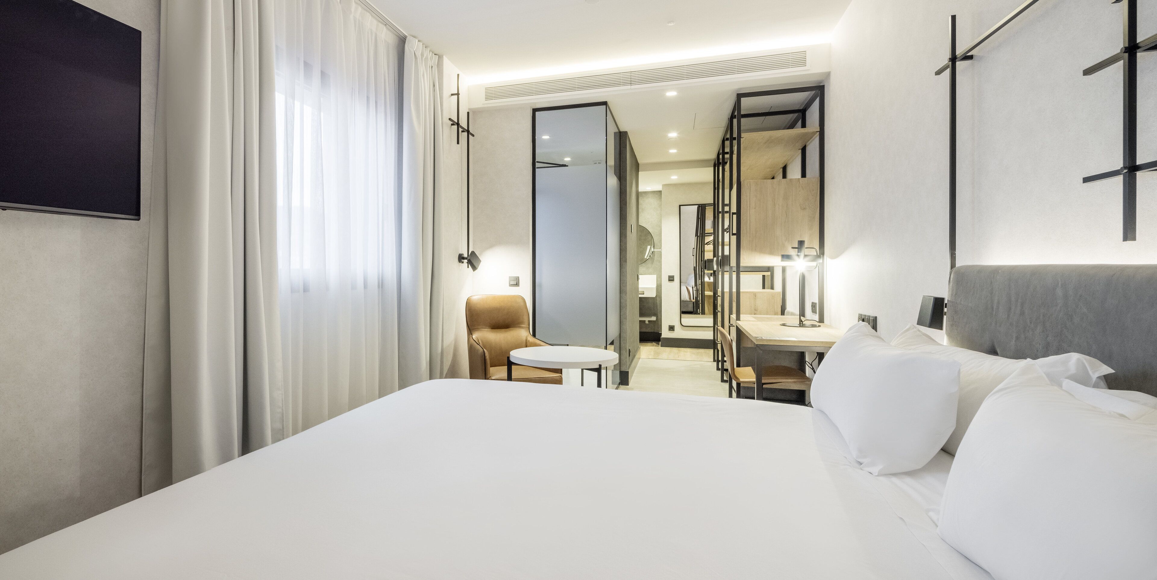 junior suite, city view | view from room