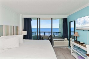 1 bedroom, iron/ironing board, WiFi, bed sheets - Oceanfront,King,ALL Amenities,Pools,W69 (Myrtle Beach)