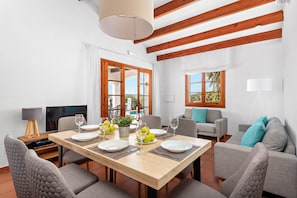 Dining - Villas Playas de Fornells by Escape Home (Fornells)