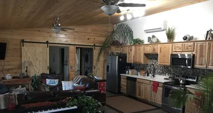 Waterfront ramp and boat dock